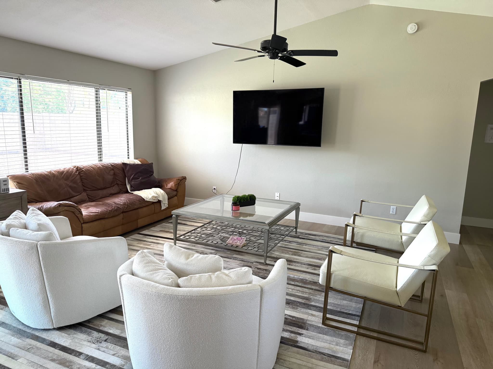 Country Club Care Home - Image 5